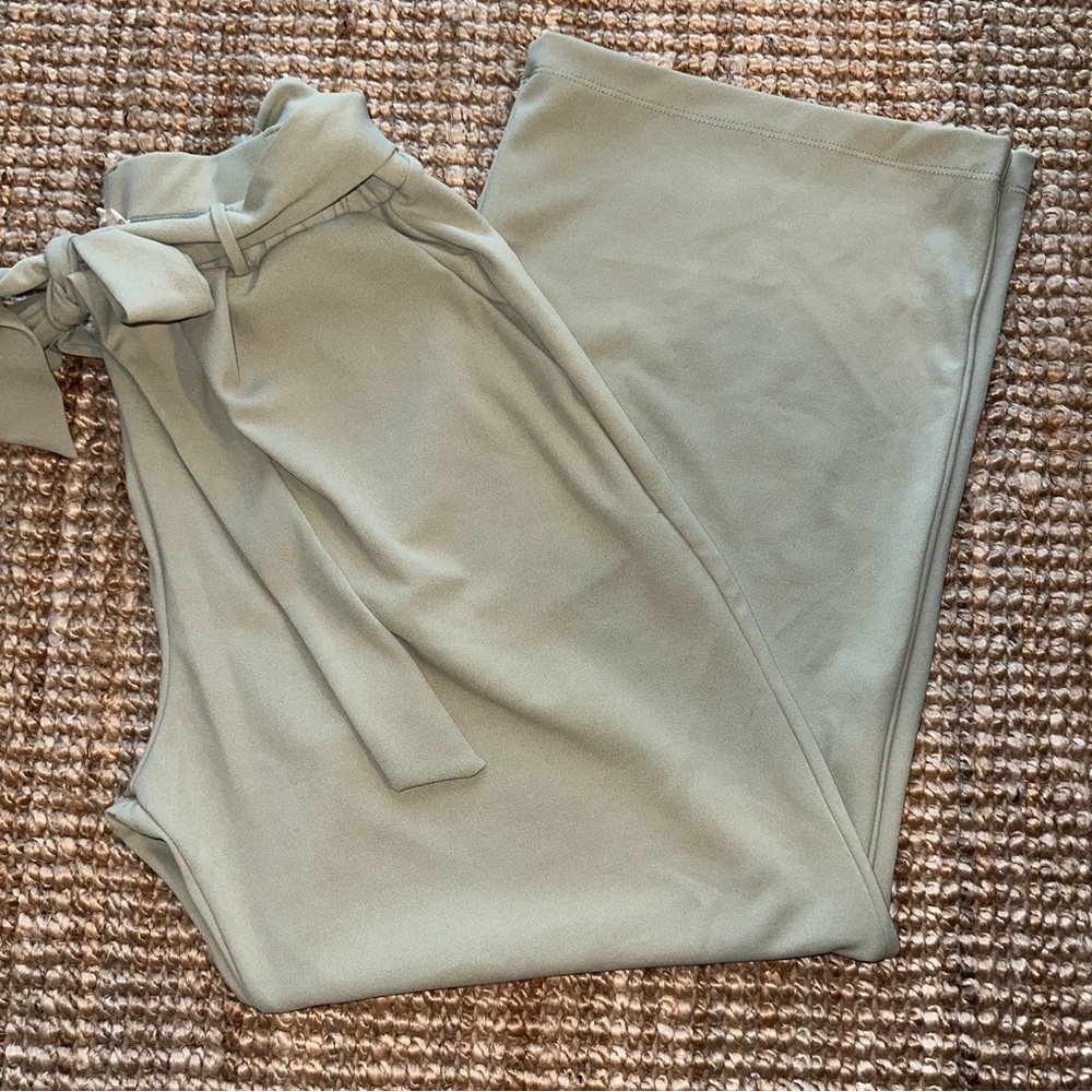 Moa Moa Tie Waist Wide Leg Pant